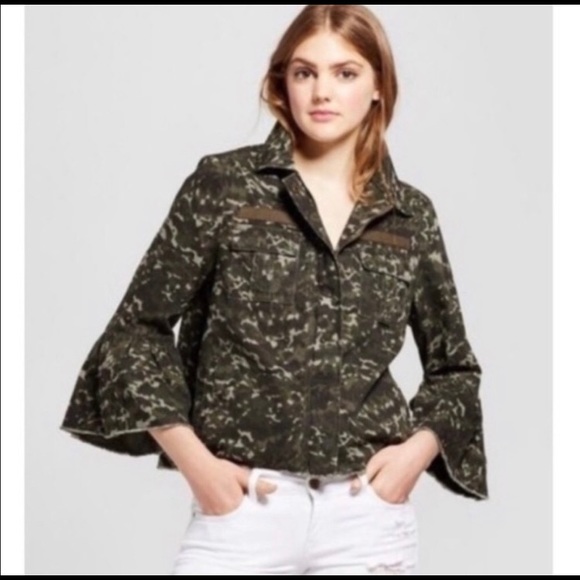 mossimo camo jacket